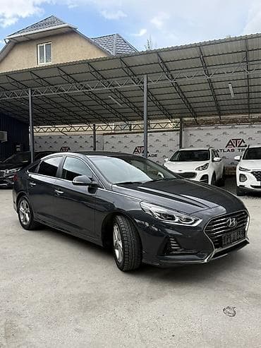 Hyundai Sonata: 2018 г., 2 л, Автомат, Бензин, Седан — 3