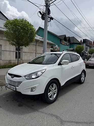 r18 5112: Hyundai Tucson: 2011 г., 2 л, Автомат, Бензин, Кроссовер — 2