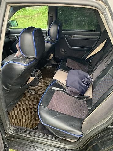 fit shuttle: Audi A6: 1994 г., 2.6 л, Механика, Бензин, Седан — 2
