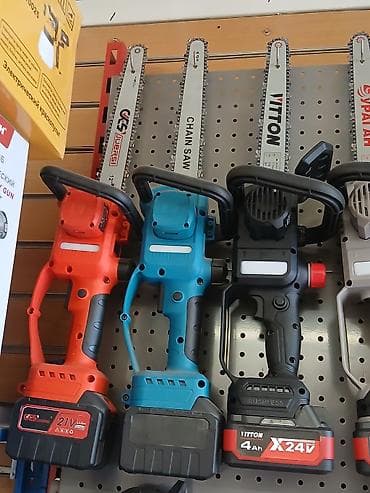 Тиски: Аккумуляторные цепные пилы (разные модели) Описание: - Компактные — 4