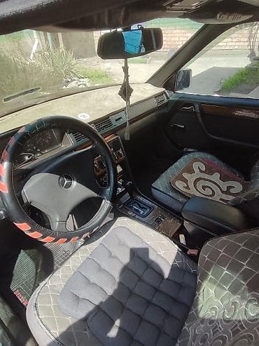 мерседес 124 унверсаль: Mercedes-Benz W124: 1992 г., Универсал — 8