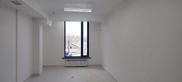 сдаю офис: Сдаётся в аренду светлое офисное помещение 28 кв.м на 3 этаже в — 2