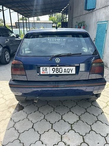 Транспорт: Volkswagen Golf: 1992 г., 2 л, Механика, Бензин, Хэтчбэк — 1