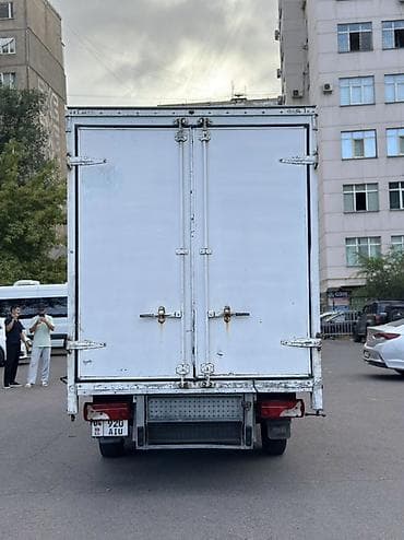 b class: Легкий грузовик, Mercedes-Benz, Стандарт, 3 т, Б/у — 5