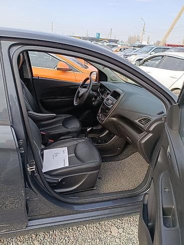 шеролет спарк: Chevrolet Spark: 2020 г., 1 л, Автомат, Бензин, Хэтчбэк — 4