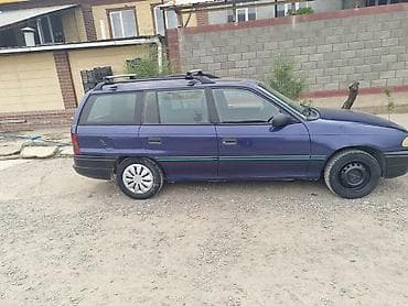 степ старушка: Opel Astra: 1994 г., 1.6 л, Универсал — 4