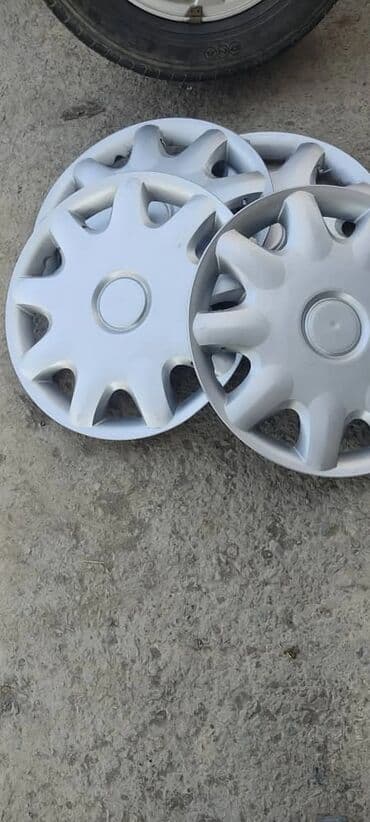 шины на 13 размер: Комплект зимних шин, установленных на стальные диски, дополненный — 2