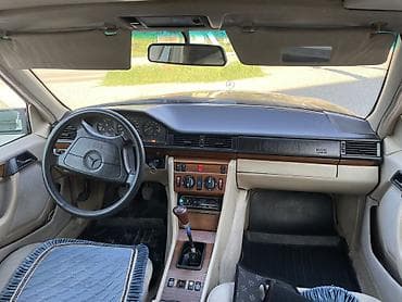 е34 2 5: Mercedes-Benz W124: 1994 г., 2 л, Механика, Бензин, Седан — 9