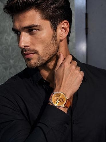audemars piguet часы: Мужские наручные часы с золотистым циферблатом - Корпус — 1