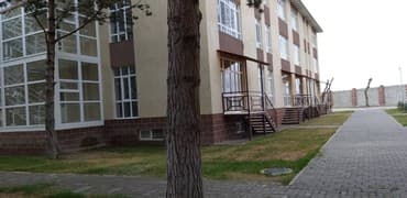 арендовать дом: Сдаю квартиру в ЦО "Лазурный берег" 70 квадратов: спальня кухня — 3