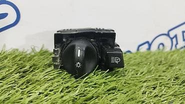 s500: Mercedes-Benz S500 W220 v-5.0 2000 год,блок регулировки света — 1