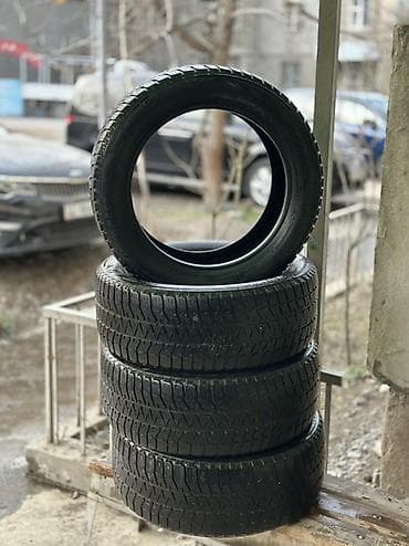 Шины 215 / 55 / R 17, Зима, Б/у, Комплект, Легковые, Япония, Bridgestone