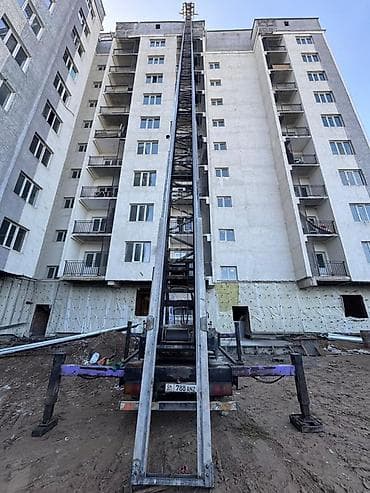 помпа аренда: Стрела 65 м, 300 т — 3