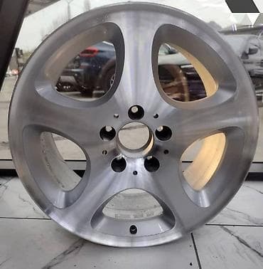 Дөңгөлөктөр монтажда 225 / 50 / R 17, Жай, Колдонулган, Комплект, Жеңил унаалар, Куйма, тешиктери - 5 — 6