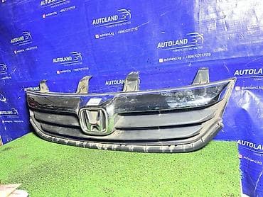 Решетка радиатора Honda 2006 г., Б/у, Оригинал — 2