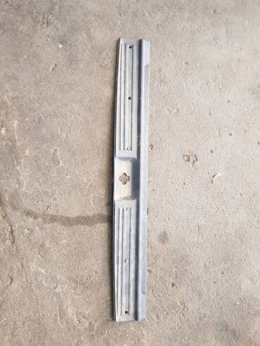 купить чехлы на авто бу: Решетка радиатора Infiniti Б/у, Оригинал — 1