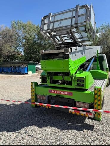 купить грузовой автомобиль с манипулятором бу: Автовышка, 2008 г. — 5