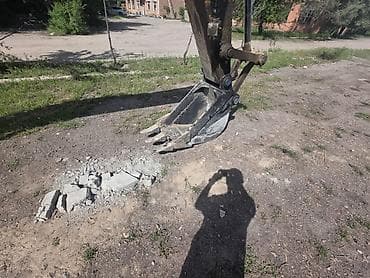 квадроцикл для 7 лет: Экскаватор, Komatsu, 2001 г., Колесный — 6