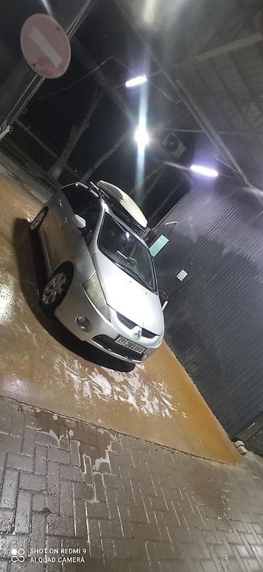 honda ashervy: Mitsubishi Grandis: 2008 г., 2.4 л, Автомат, Газ, Минивэн — 8