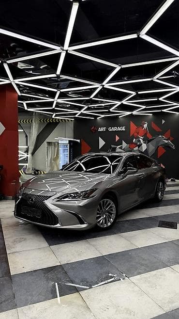 echo platz: Lexus ES: 2019 г., 2.5 л, Вариатор, Гибрид, Седан — 1