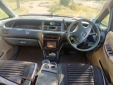 Унаа сатуу: Honda Odyssey: 1995 г., 2.2 л, Автомат, Бензин, Вэн/Минивэн — 1