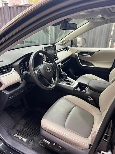 rav4 xa40: Toyota RAV4: 2019 г., 2.5 л, Автомат, Бензин, Кроссовер — 3