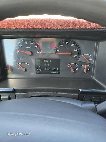 ff akk: Volvo : 2012 г., 5 л, Автомат, Дизель — 10