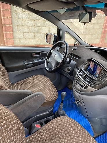 volkswagen transporter t2: Toyota Previa: 2002 г., 2.4 л, Ручные, Газ, Минивэн — 10