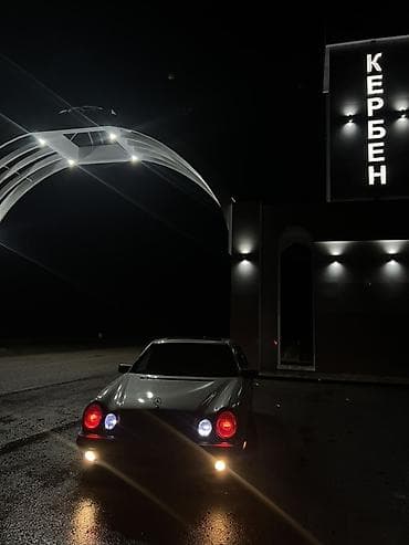 x 7: Mercedes-Benz E-Class: 1997 г., 3.2 л, Автомат, Бензин, Седан — 4