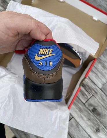 футбольный кета: Мужские кроссовки, 41, Nike, Новый, цвет - Коричневый, Бесплатная доставка — 3