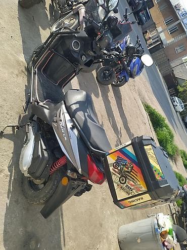 Скутерлер: 150 куб. см, Бензин, Колдонулган — 4