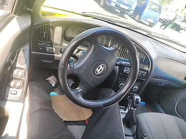 только обмен авто: Hyundai Elantra: 2004 г., 1.6 л, Механика, Бензин, Седан — 3
