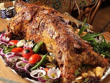 дунганская кухня: Козу Гриль Таш Кордо ; кыргыздын улуттук тамагы, куда тосуу, кыз — 4