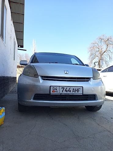авто фышка: Toyota Ist: 2004 г., 1 л, Автомат, Бензин, Хэтчбэк — 2