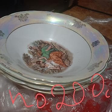 Посуда: Фарфоровая супница с крышкой и глубокими тарелками, перламутровая — 7