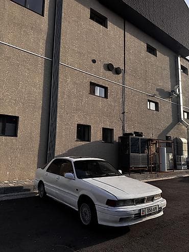 мотор галант: Mitsubishi Galant: 1989 г., 2 л, Механика, Бензин, Седан — 2