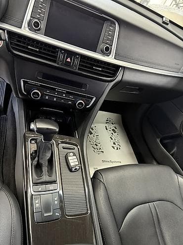Продажа авто: Kia K5: 2019 г., 2 л, Автомат, Газ, Седан — 10