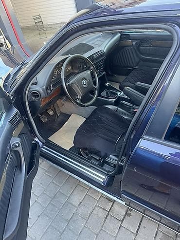 люк 124: BMW 5 series: 1994 г., 4.4 л, Механика, Бензин, Седан — 7