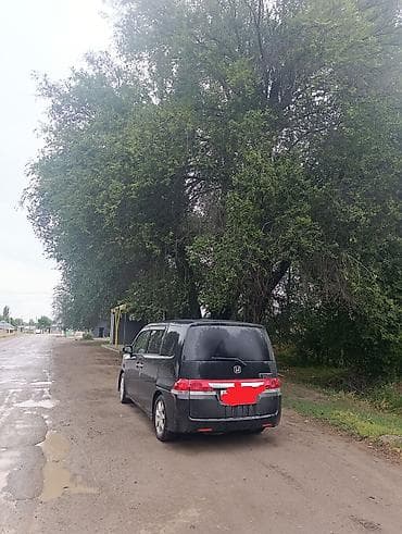 абхазия степ: Honda Stepwgn: 2005 г., 2 л, Автомат, Бензин, Минивэн — 3