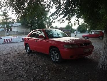 Daewoo Nubira: 1999 г., 1.5 л, Механика, Бензин, Седан