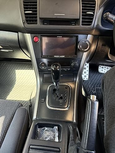 Продажа авто: Subaru Outback: 2003 г., Автомат, Бензин, Универсал — 8