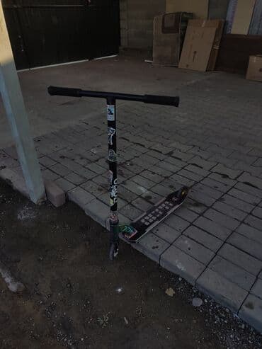 купить прикормочный кораблик бу: Самокат, Трюковой — 1