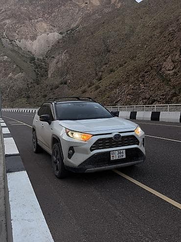 Транспорт: Toyota RAV4: 2020 г., Гибрид, Кроссовер — 9