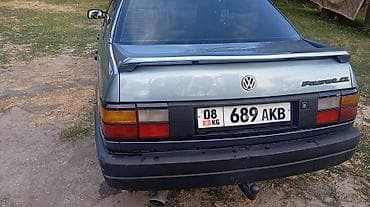 initial d: Volkswagen Passat: 1991 г., 1.8 л, Механика, Газ, Седан — 9
