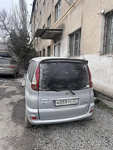 мини пикап: Toyota Funcargo: 2002 г., 1.5 л, Автомат, Бензин, Минивэн — 3