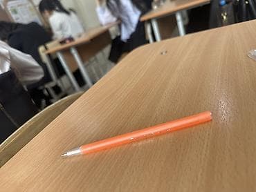 ручки карандаши: Ручка-стик гелевая/капиллярная, компактная, без клипа и без колпачка — 2