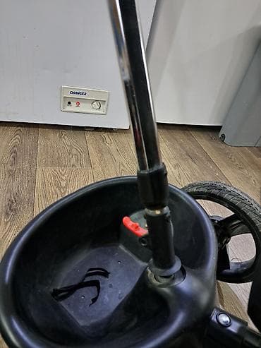 фикс тмл: Детская прогулочная коляска + трехколесный велосипед-каталка с ручкой — 7