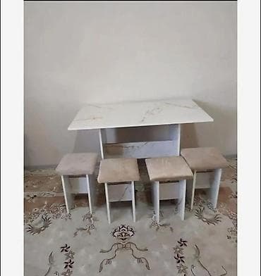 Кухонный стол и стул, Новый, Платная доставка