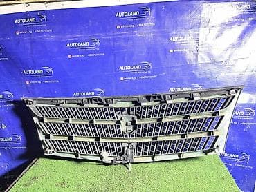 Автозапчасти: Решетка радиатора Toyota 2002 г., Б/у, Оригинал — 3