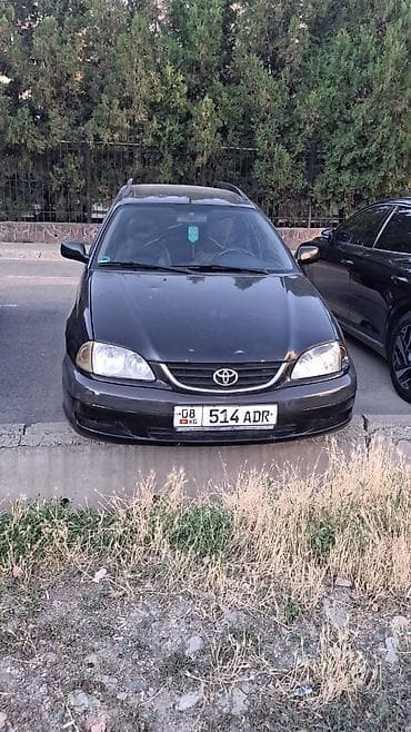 Toyota Avensis: 2002 г., 2 л, Автомат, Бензин, Универсал — 3